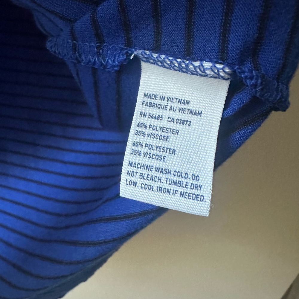 American Eagle Outfitters Women's Navy Striped Tee - Picture 5 of 6